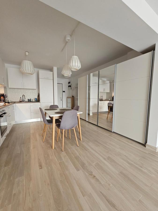Central District Cuza 99 Apartment Bucarest Esterno foto