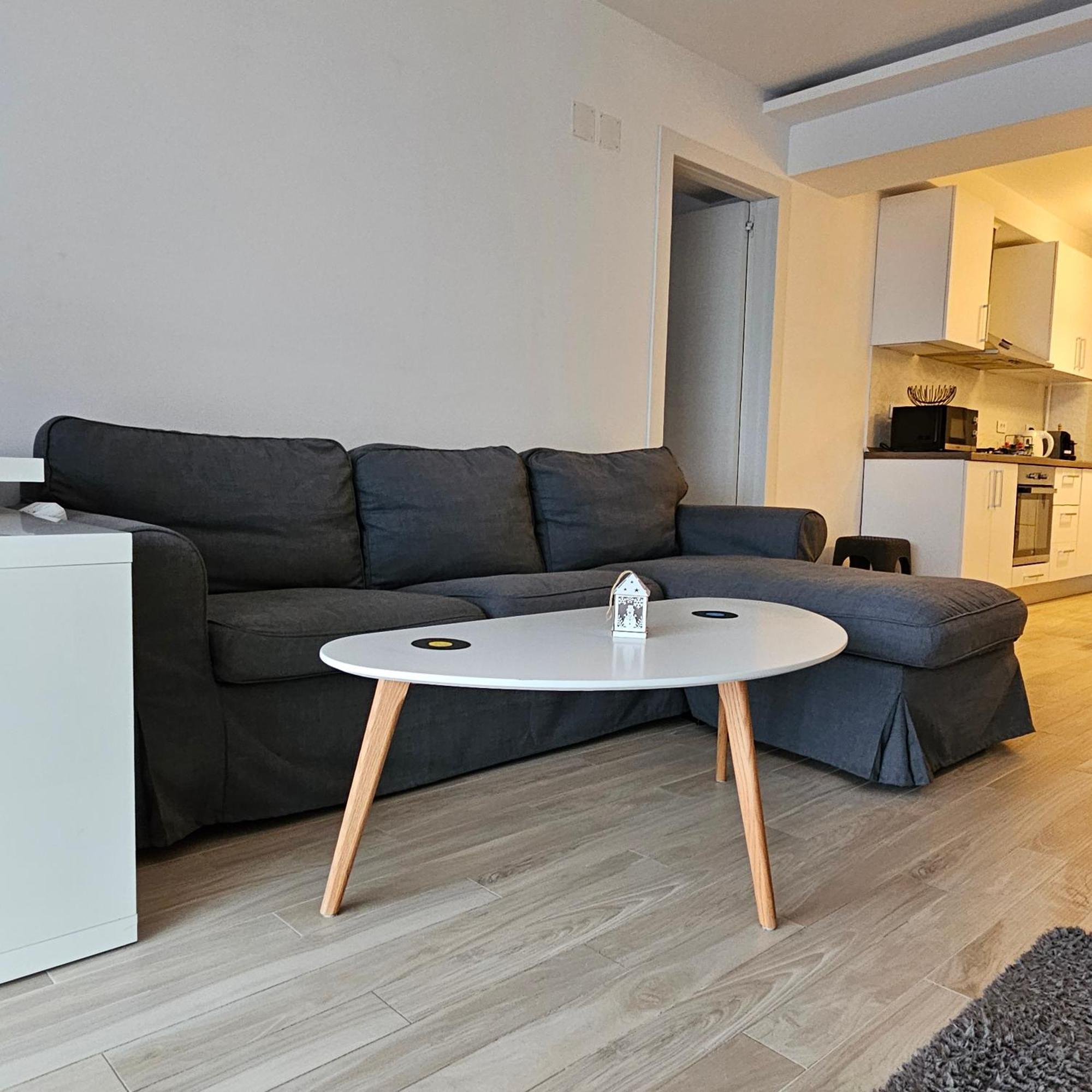 Central District Cuza 99 Apartment Bucarest Esterno foto